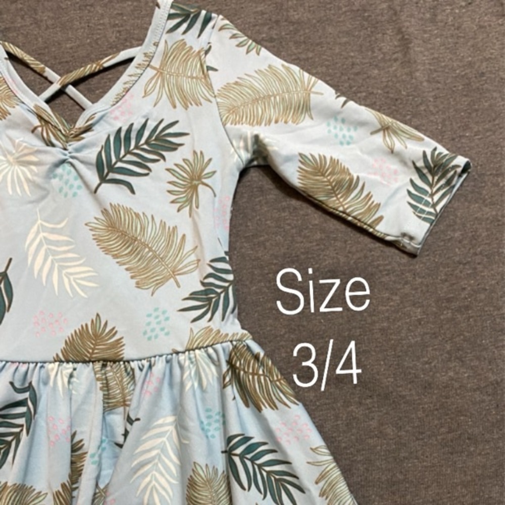 3/4 palm leaves Dot Dot Smile ballerina